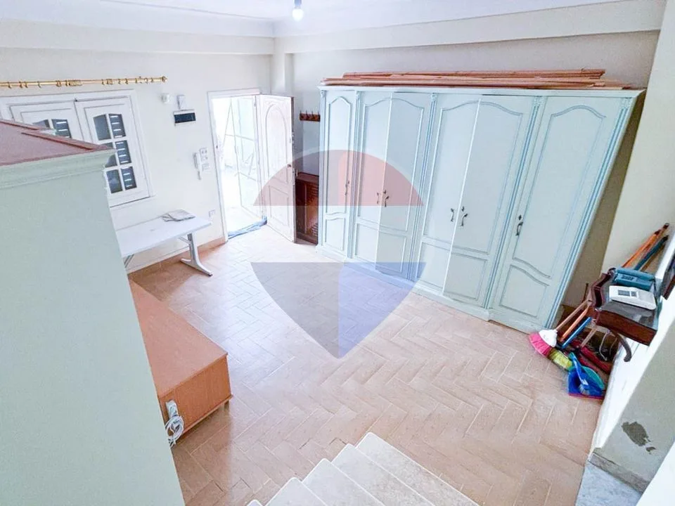 700 m² detached villa for sale in Hanoville, Ajami, second row from the sea, directly behind the governor's villa.