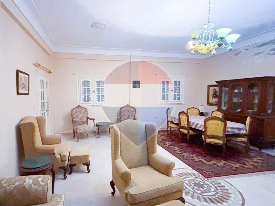 700 m² detached villa for sale in Hanoville, Ajami, second row from the sea, directly behind the governor's villa.