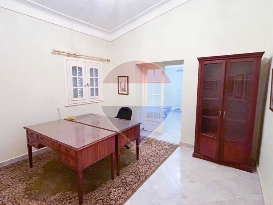 700 m² detached villa for sale in Hanoville, Ajami, second row from the sea, directly behind the governor's villa.