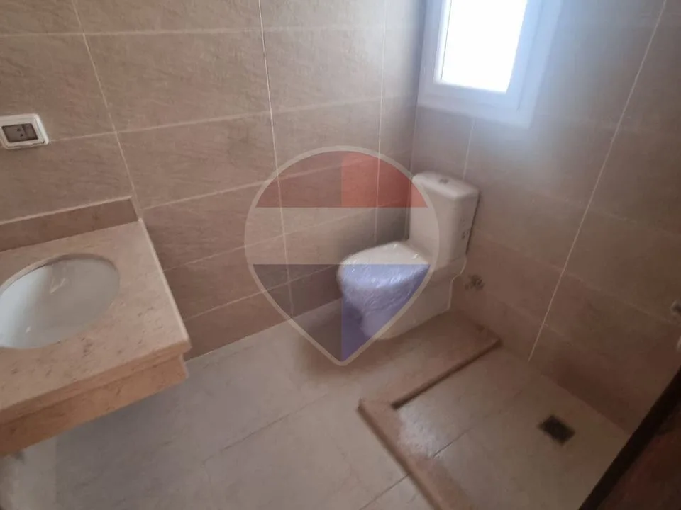 Modern Penthouse for Rent in Kayan – Grand Heights