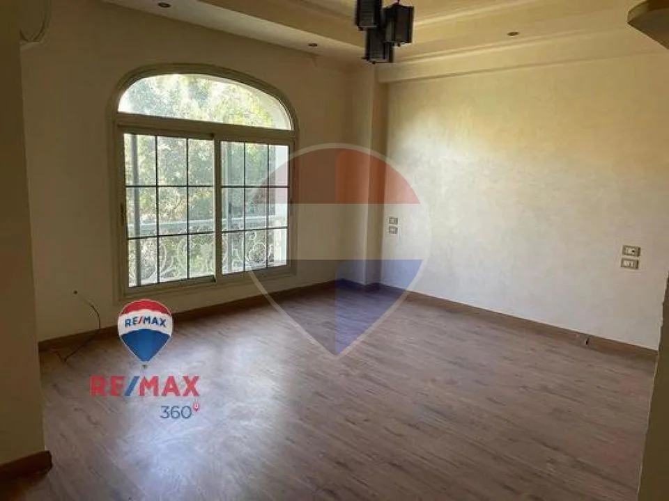 Ready to move townhouse in La Rosa next to Garden8