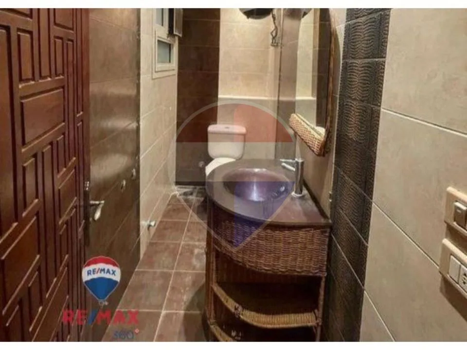 Ready to move townhouse in La Rosa next to Garden8