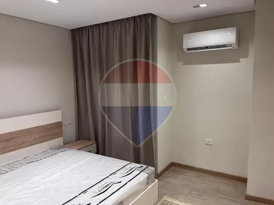 شقة مفروشة اول سكن للايجار في باديه بالم هيلز