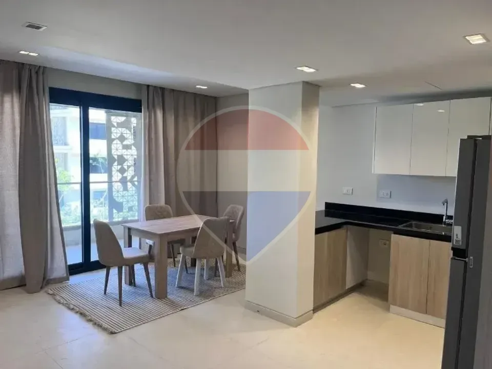 شقة مفروشة اول سكن للايجار في باديه بالم هيلز