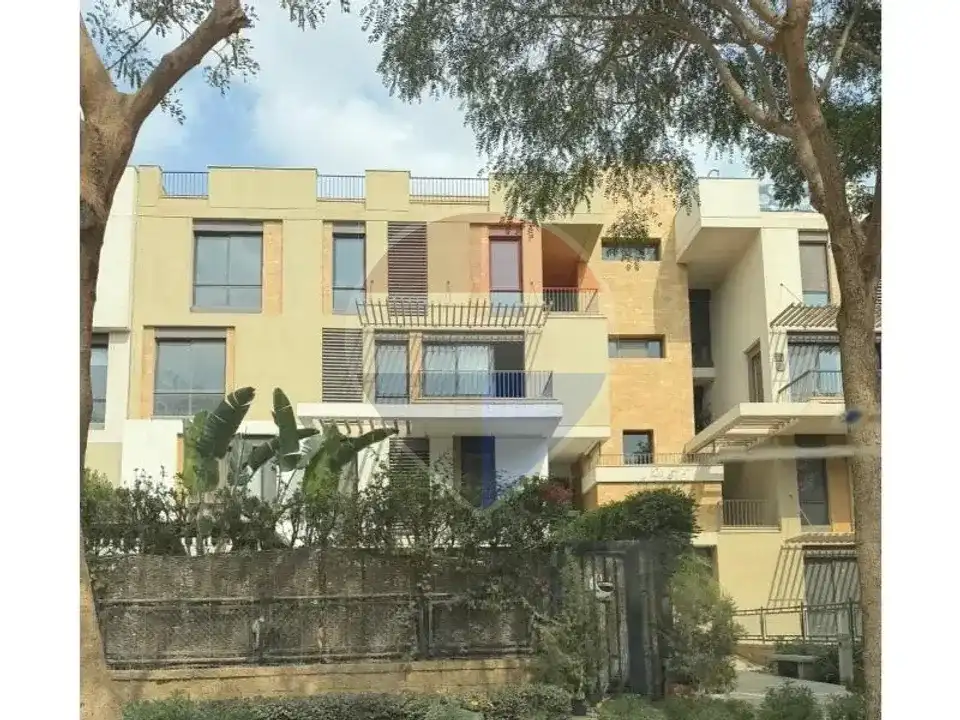 Semi-finished duplex with roof -Private entrance