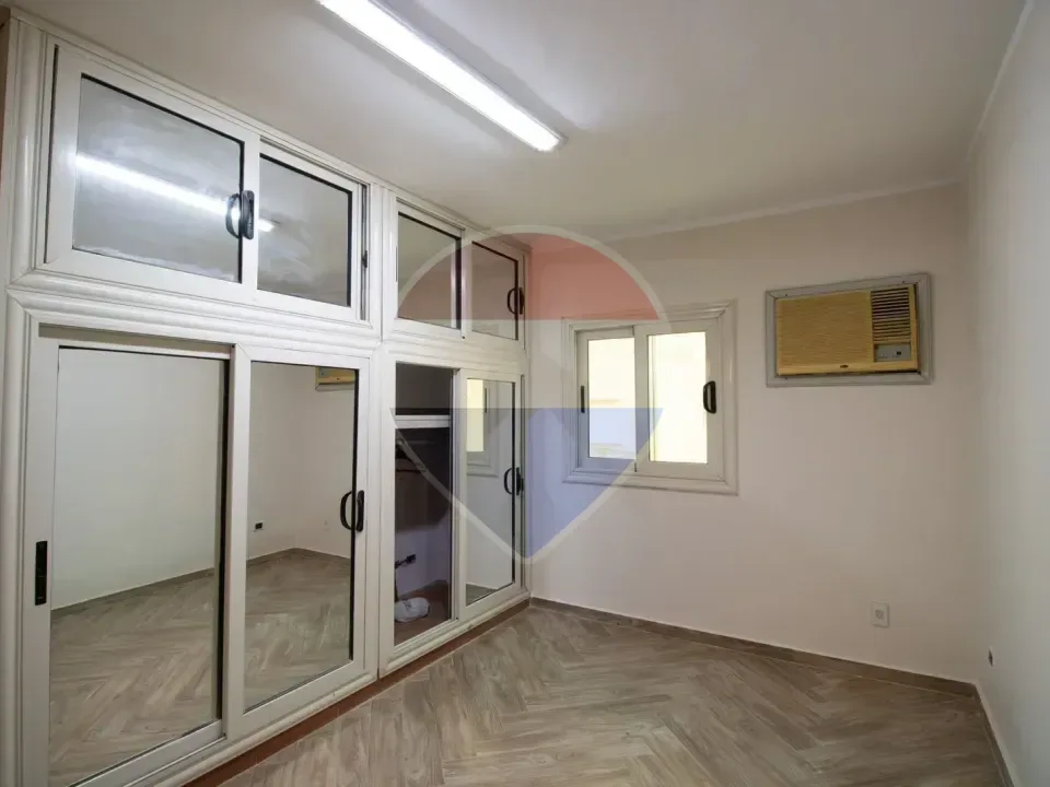 Apartment with kitchen and acs in 7th District