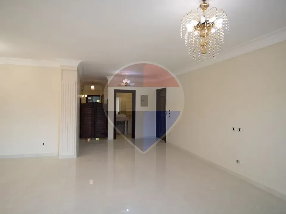 Apartment with kitchen and acs in 7th District