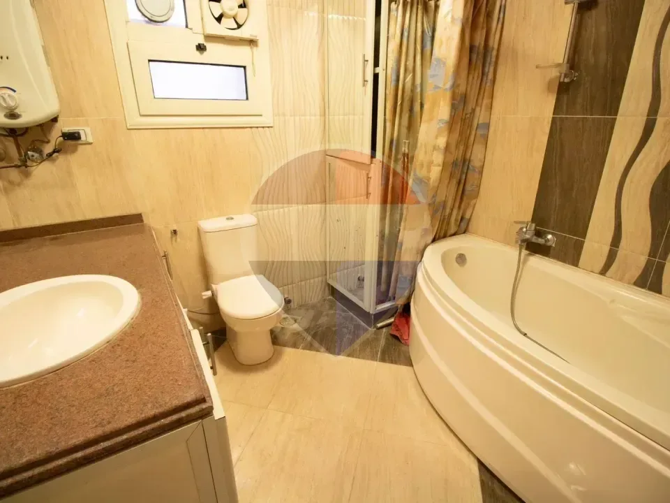 Apartment with kitchen and acs in 7th District