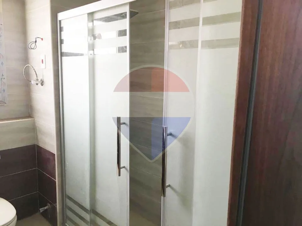 Penthouse for sale in Garden Hills