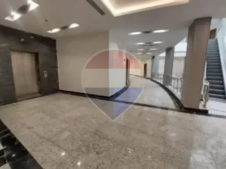 Administrative f building 9000m For rent