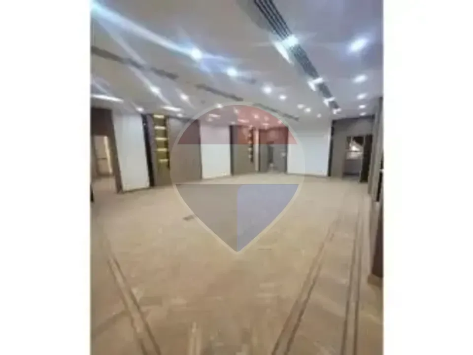 Administrative f building 9000m For rent