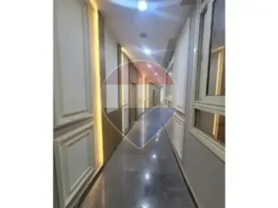 Administrative f building 9000m For rent