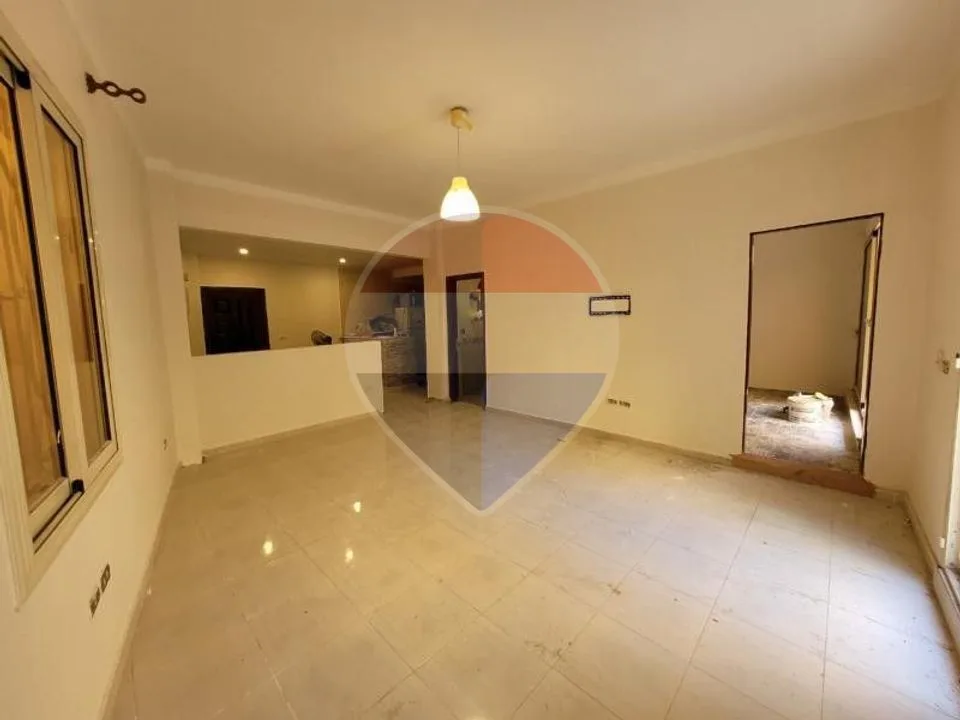Finished apartment with garden-Very prime location