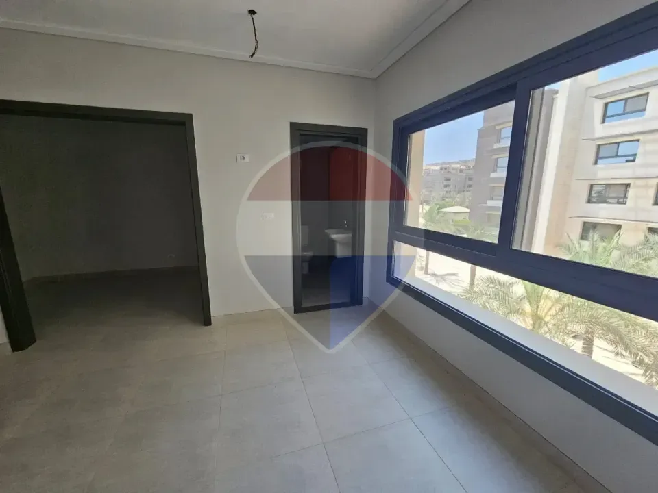 Prime location -Clinic 80sqm in Meditown