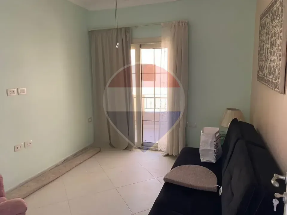 شقة