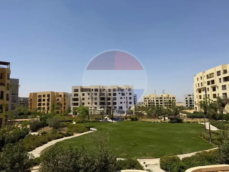 شقة للإيجار تشطيب كامل في O West – موقع مميز
