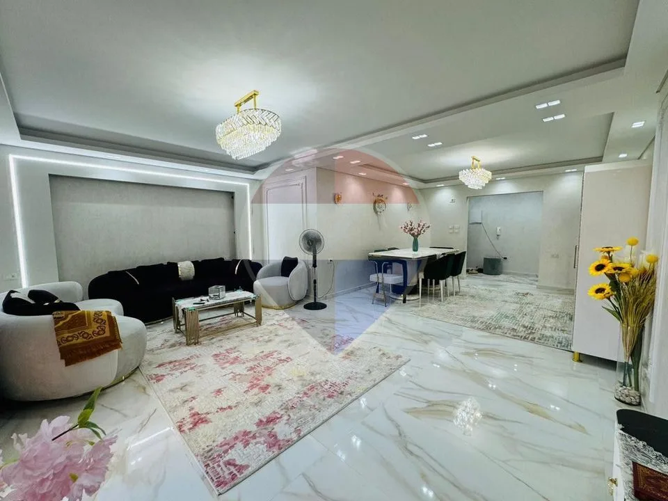 Apartment for sale in Rock Eden