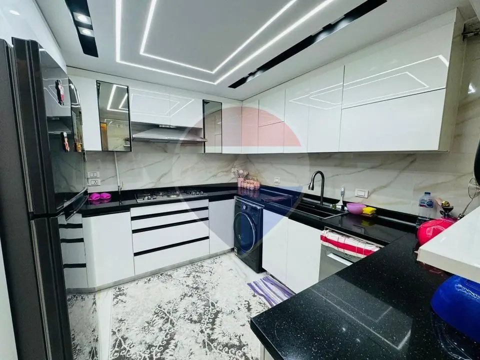Apartment for sale in Rock Eden