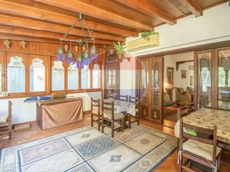 Luxury finishing townhouse in Zayed 2000