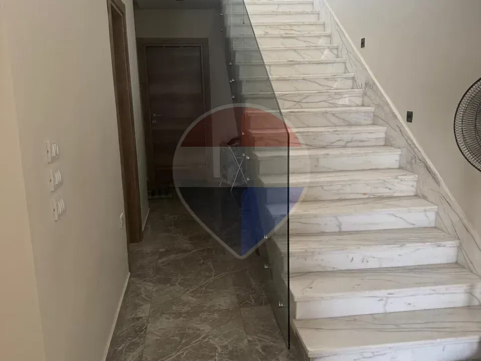 Penthouse for Rent in Mountain View Chillout – Fully Furnished