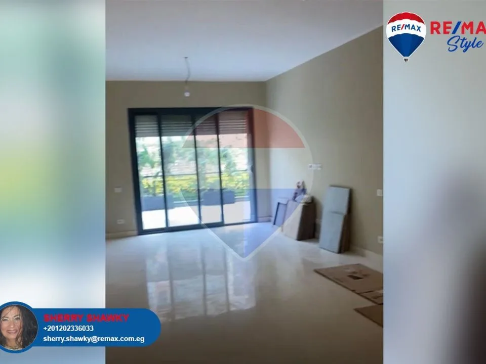 Villa 160 sqm for rent in compound Villette