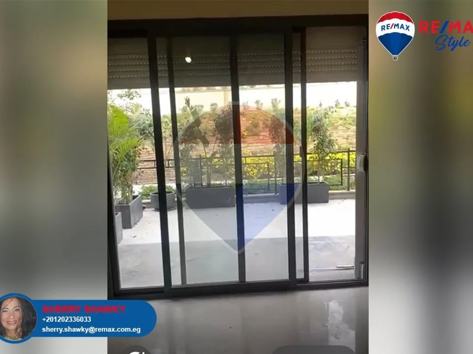 Villa 160 sqm for rent in compound Villette