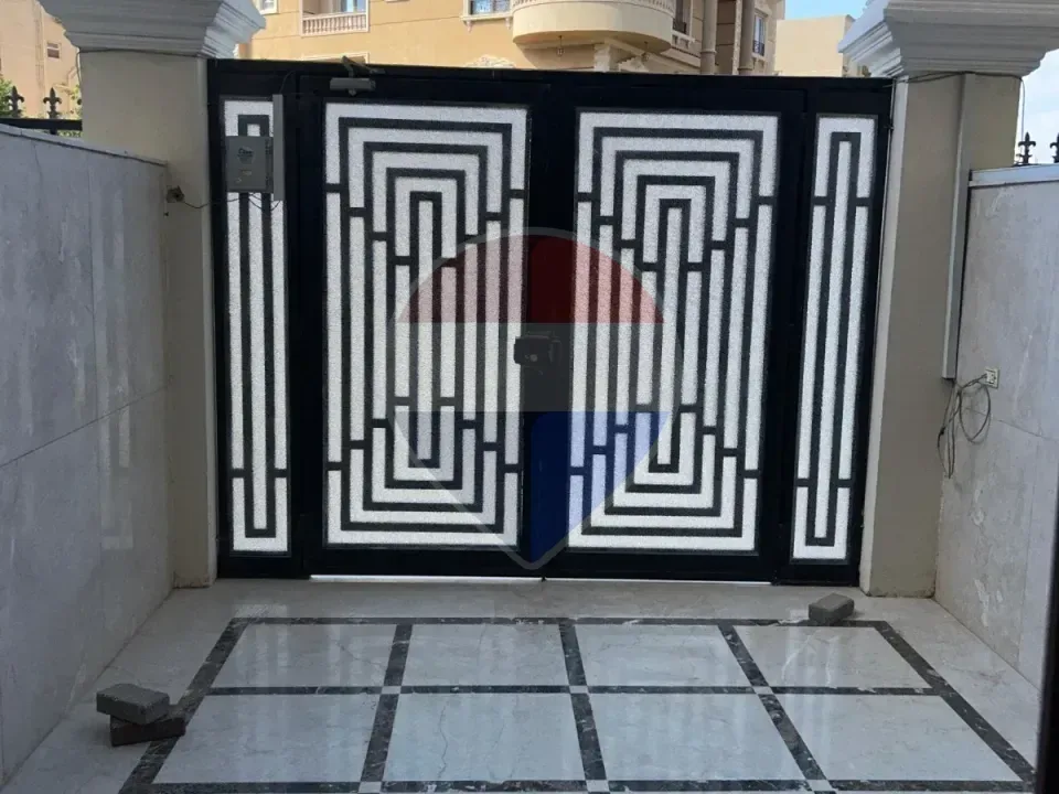شقة