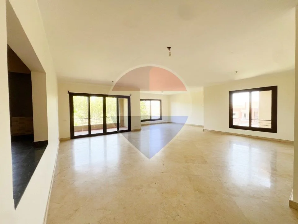 Spacious Apartment for Rent in Casa compound