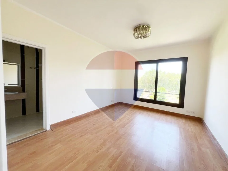 Spacious Apartment for Rent in Casa compound