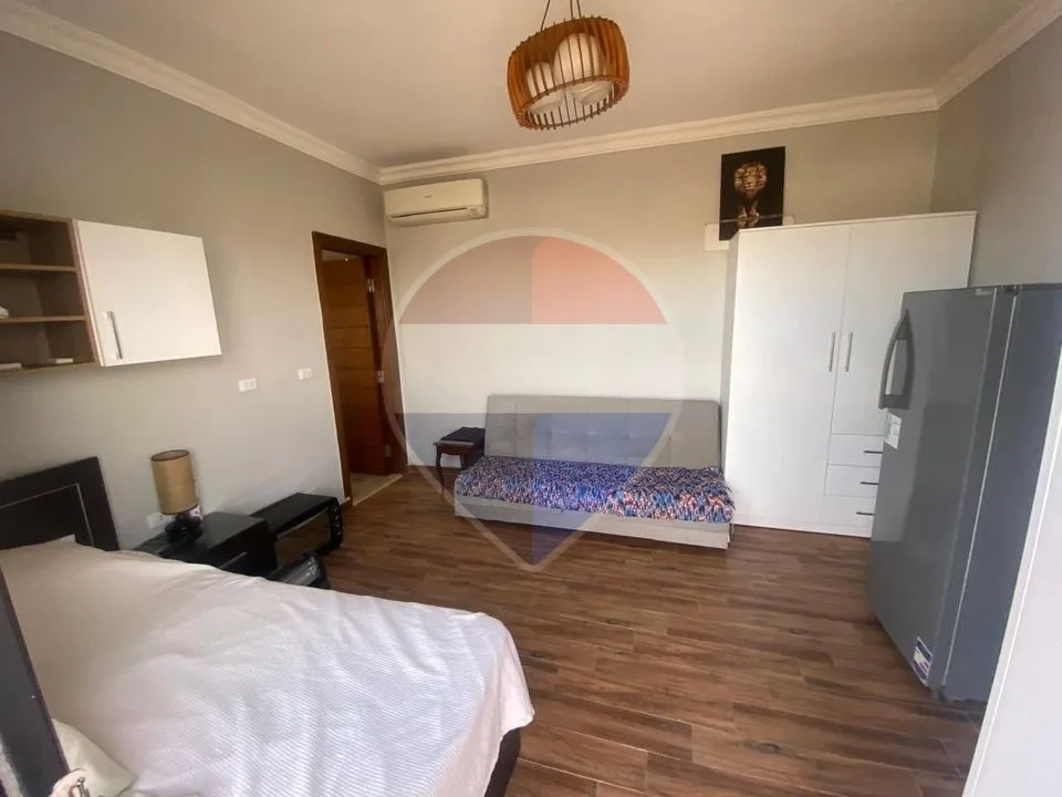 Furnished studio for rent in Courtyard Sodic