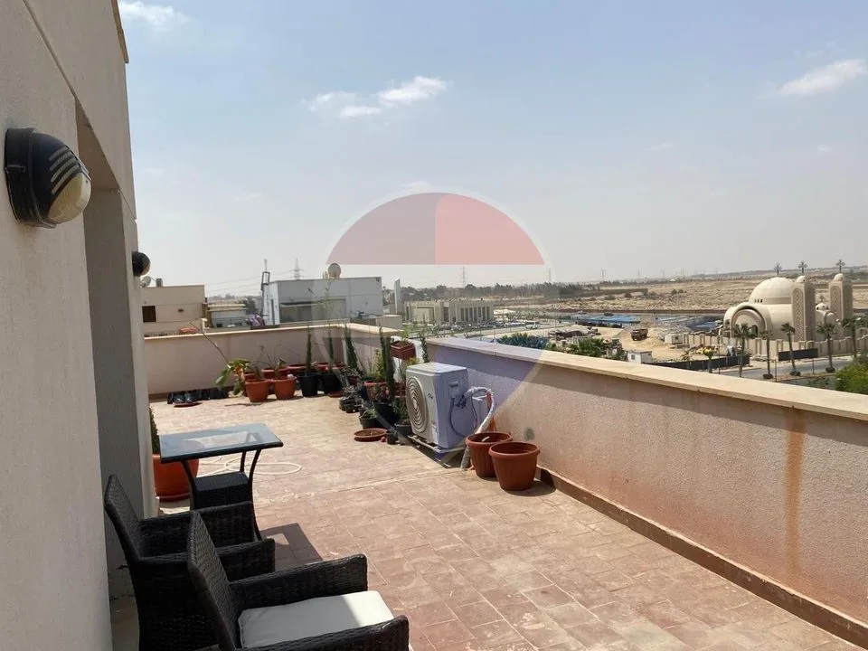 Furnished studio for rent in Courtyard Sodic
