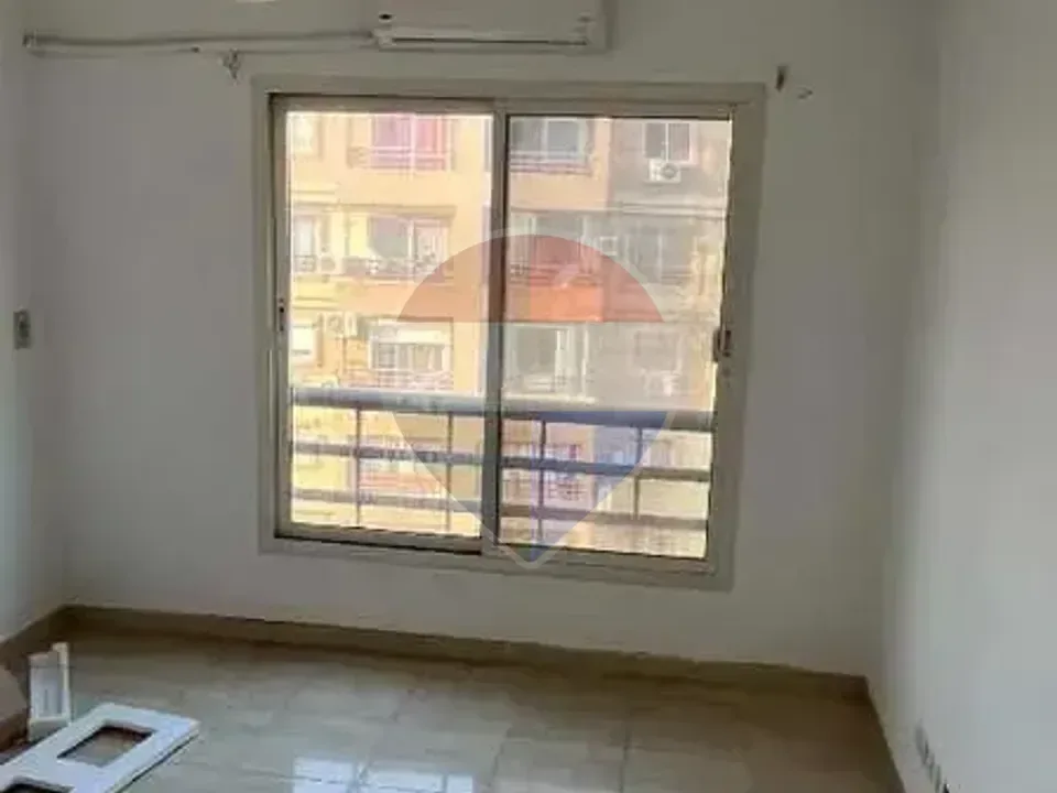 شقة