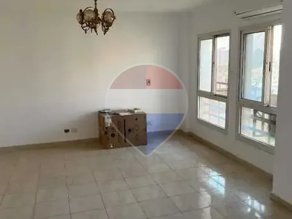 شقة