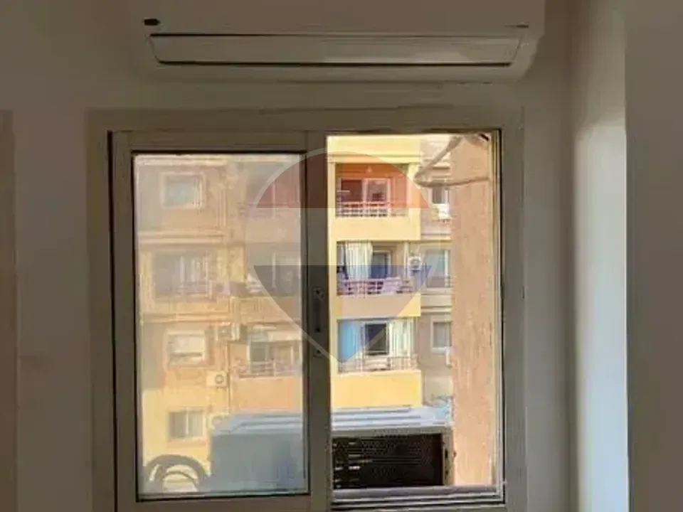 شقة