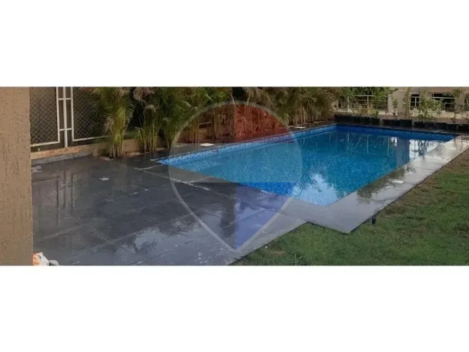 Middle townhouse -First use with pool - Palm Hills