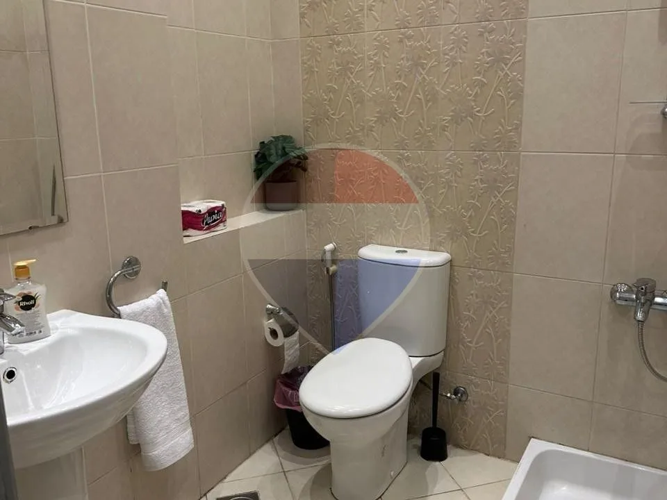 Villa for sale 1000 m in the Fifth Settlement