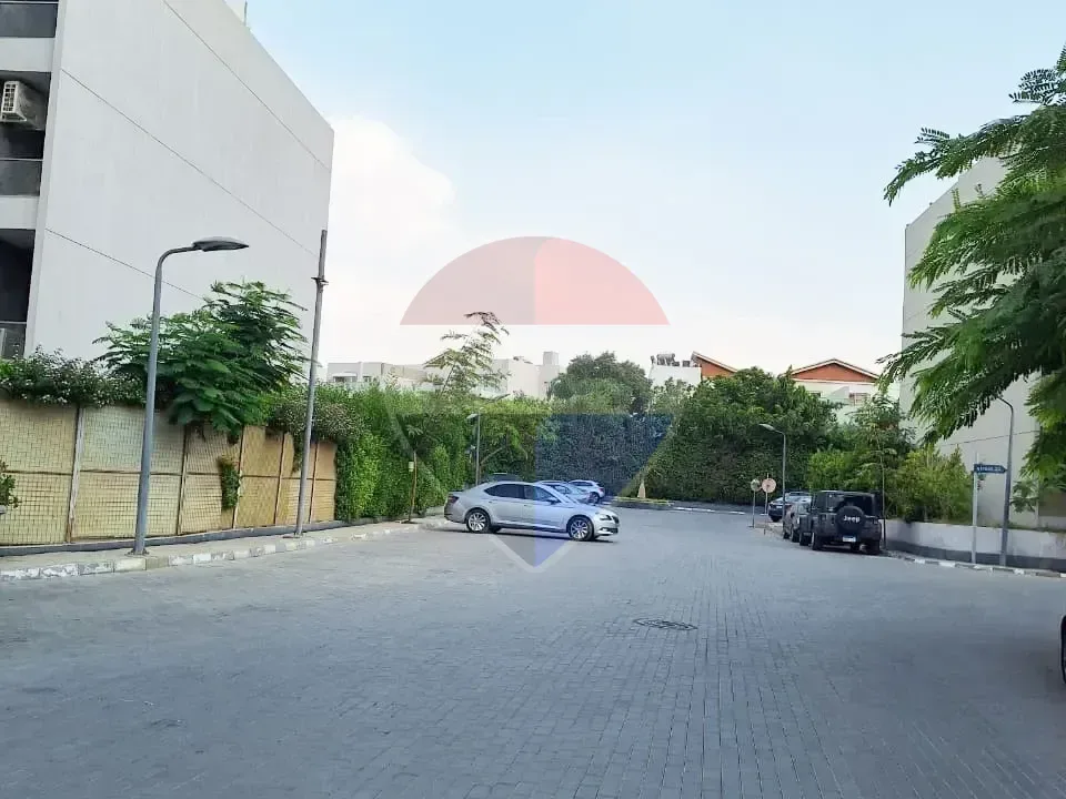 شقة بحديقة في زايد ديونز – جاهزة للاستلام