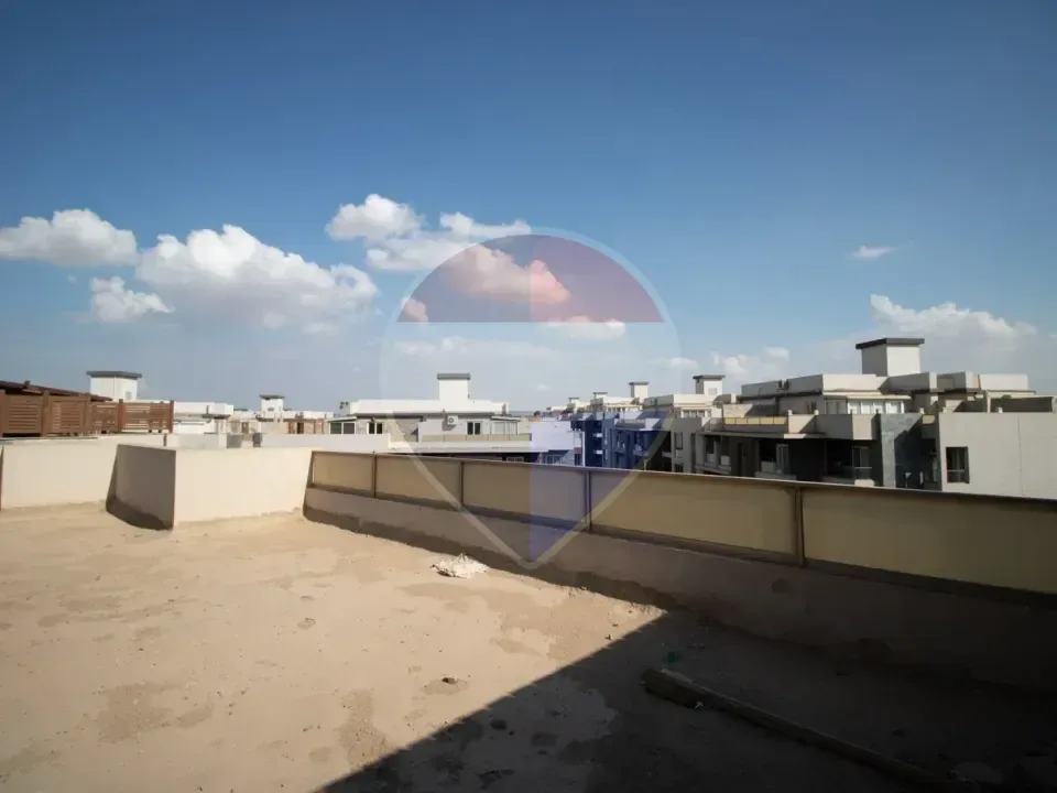 بنتهاوس مع روف مفتوح في زايد ديونز