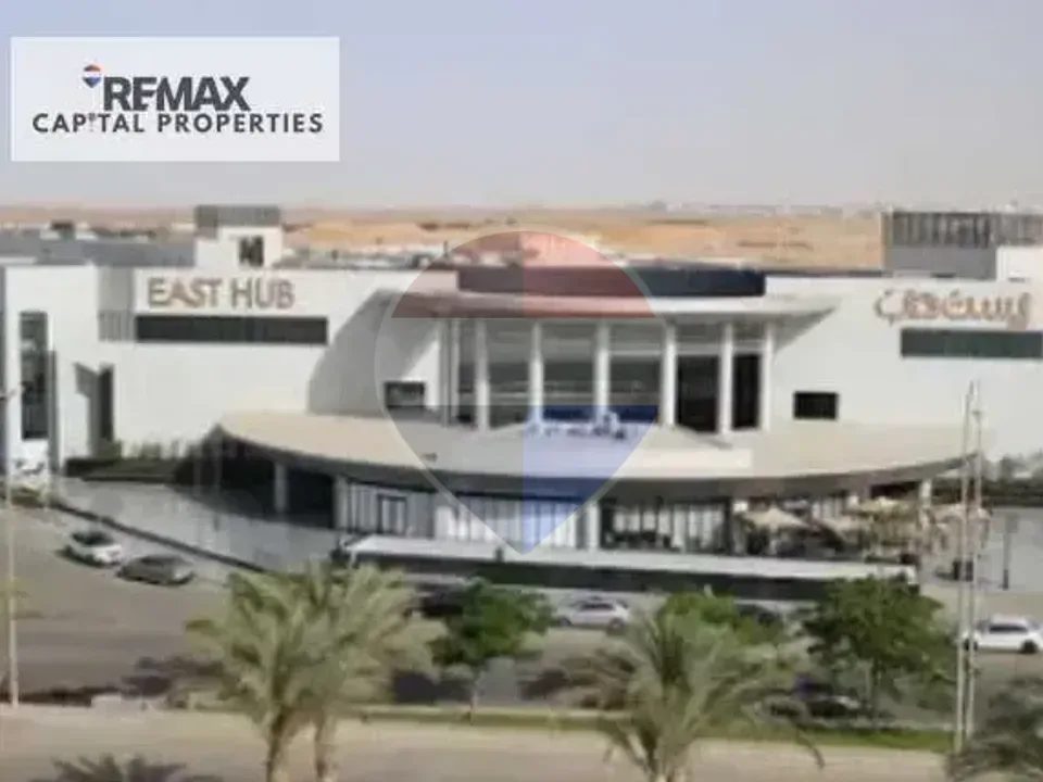 شقةللإيجار بمدينتي B12 - أول سكن - خطوات من إيست هاب