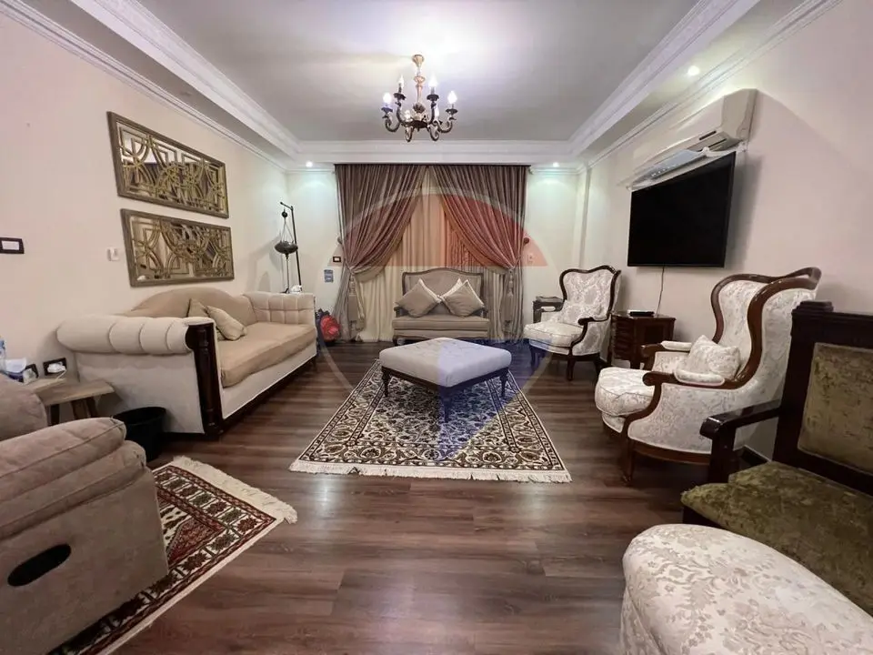 Ground apartment with garden in EL Khamayel