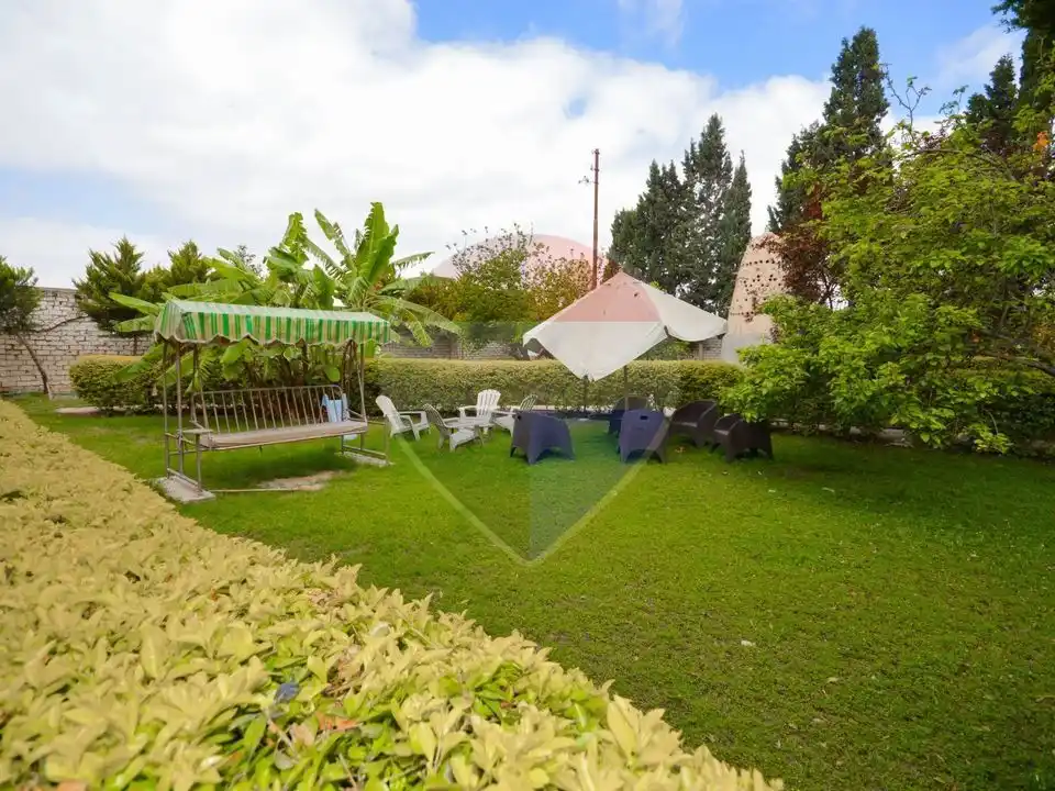 18,000 sqm farm, King Mariout