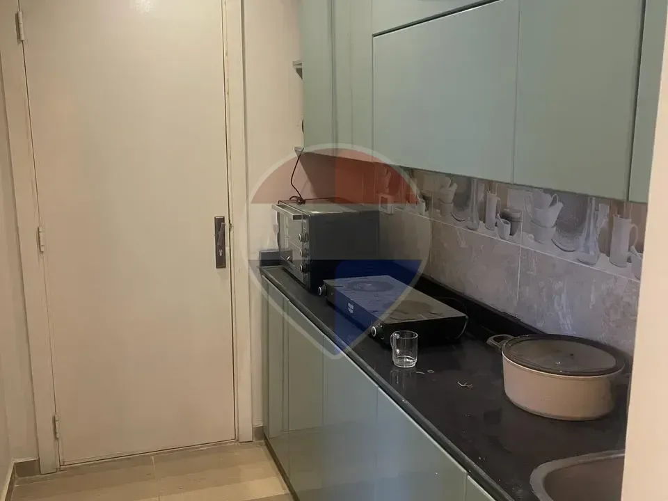 Modern Furnished Studio for Rent – October Plaza
