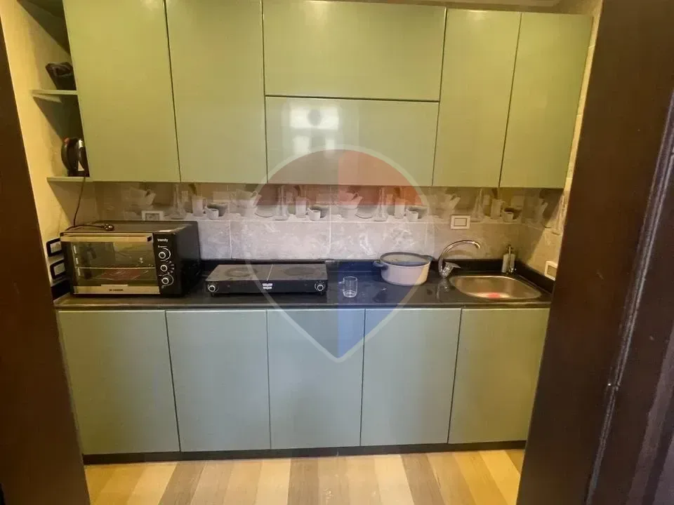 Modern Furnished Studio for Rent – October Plaza