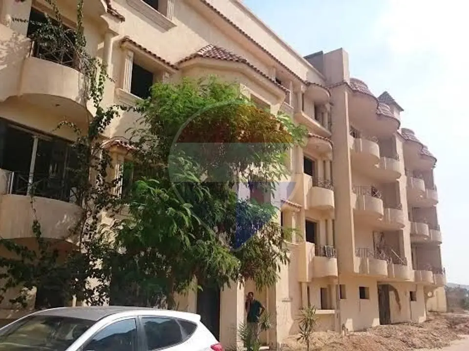 Ground duplex in le jardin For Sale