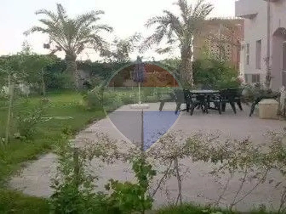 Fully furnished villa for sale in Utopia