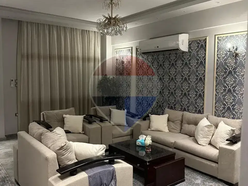 شقة للإيجار في الشيخ زايد، الحي الثامن