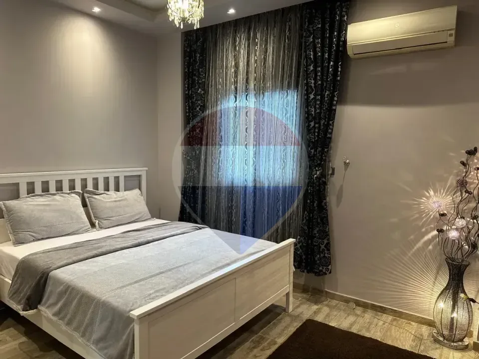 شقة للإيجار في الشيخ زايد، الحي الثامن