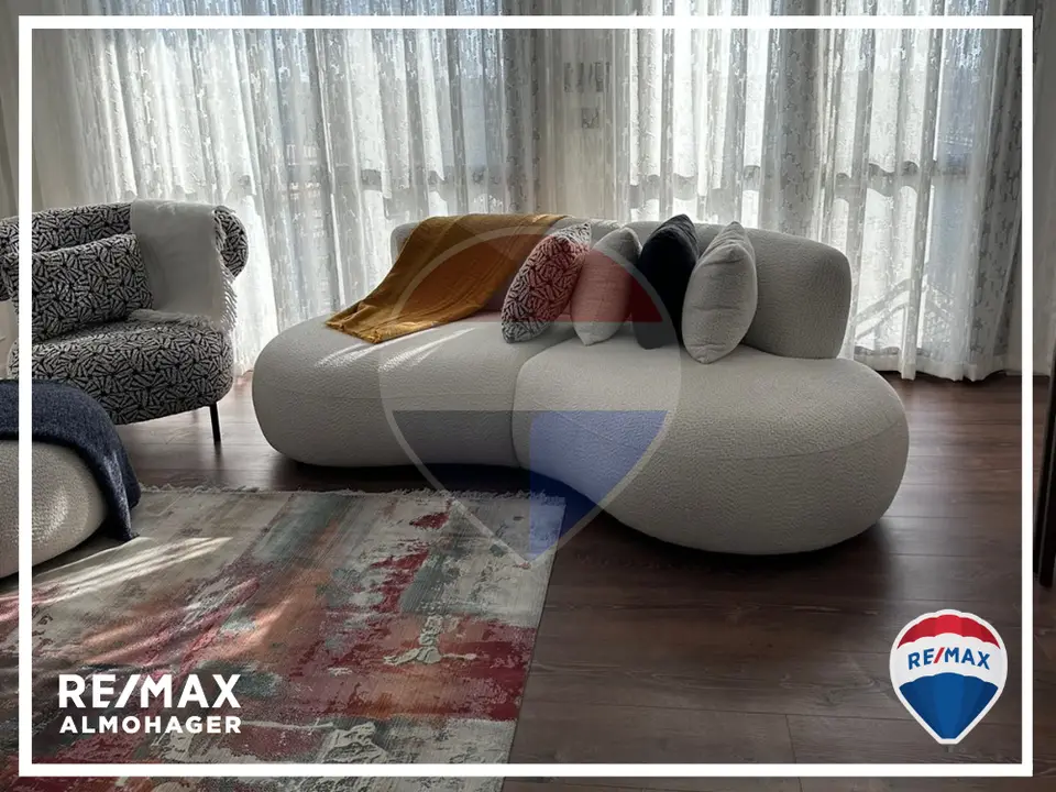Penthouse For Sale at Westown Sodic