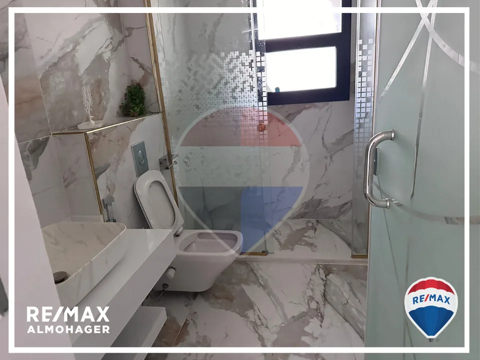 Penthouse For Sale at Westown Sodic