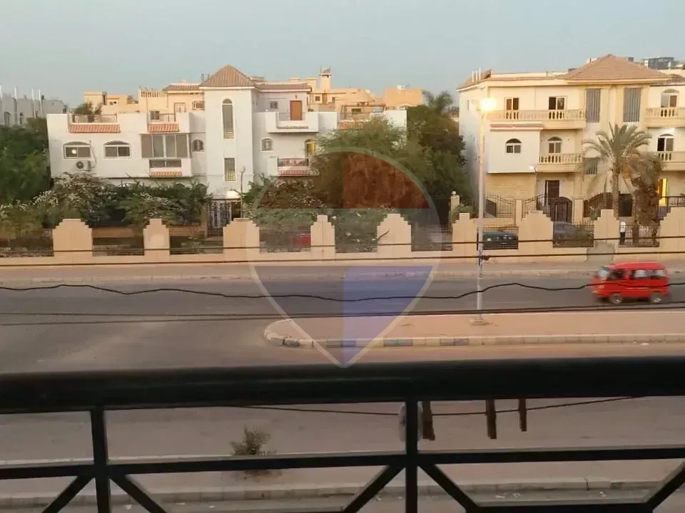 شقة